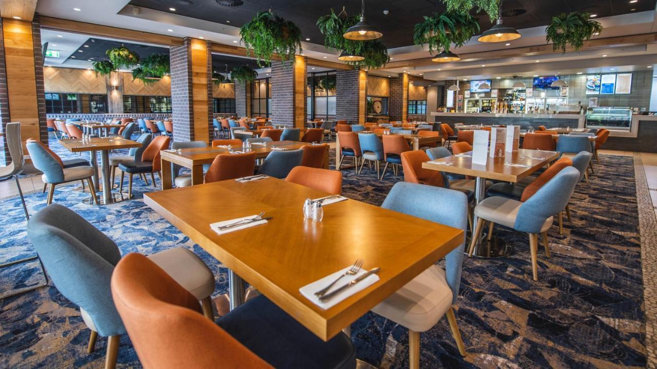 Holiday Inn Sydney St Marys By Ihg Eksteriør billede